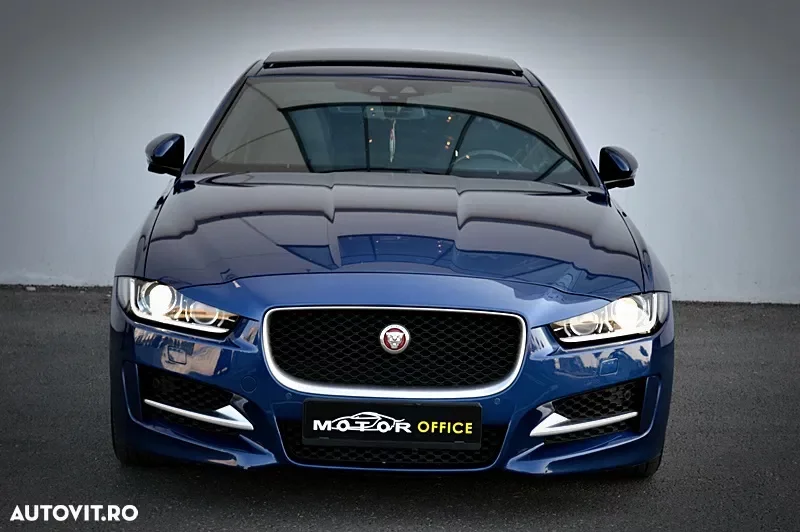 Jaguar XE